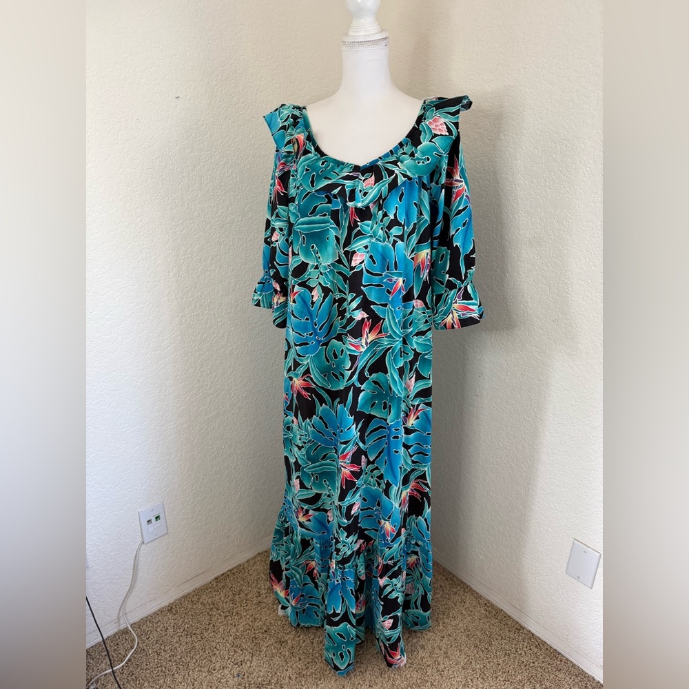 Womens Hilo Hattie Large Long Muumuu Ruffle Neck Blue Tropical Print Dress